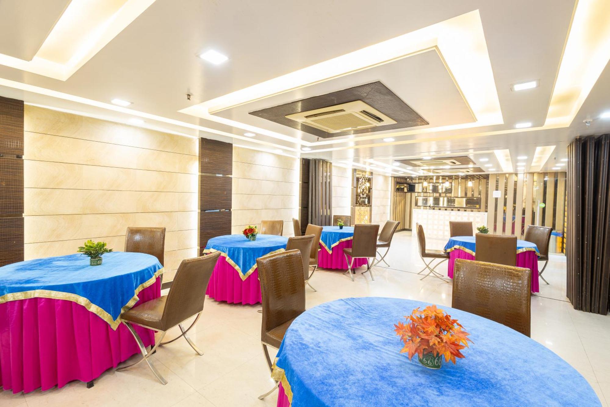 Hotel Gold Souk - Karol Bagh Delhi Kültér fotó