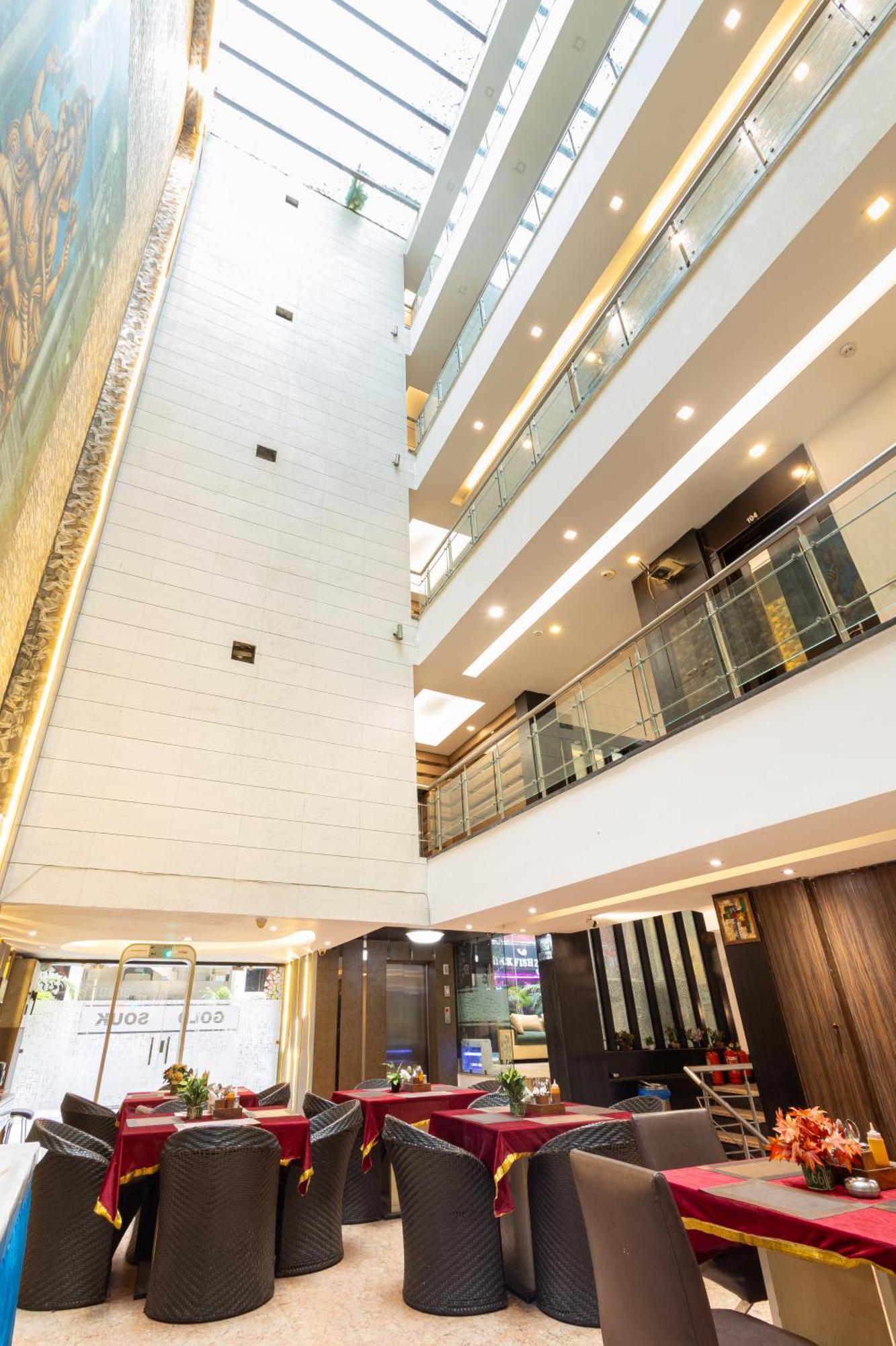Hotel Gold Souk - Karol Bagh Delhi Kültér fotó