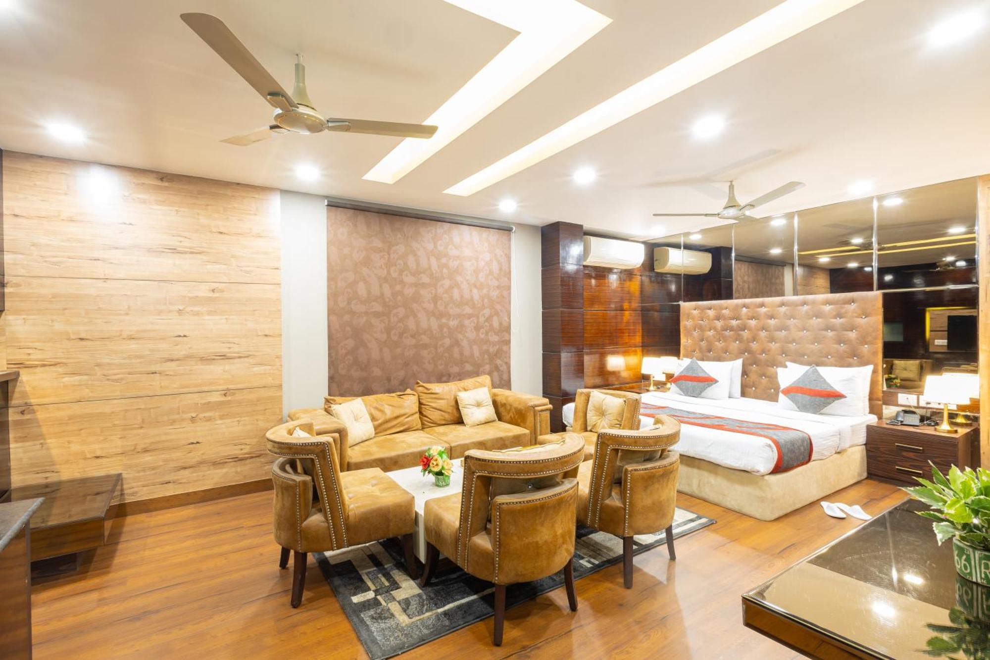 Hotel Gold Souk - Karol Bagh Delhi Kültér fotó