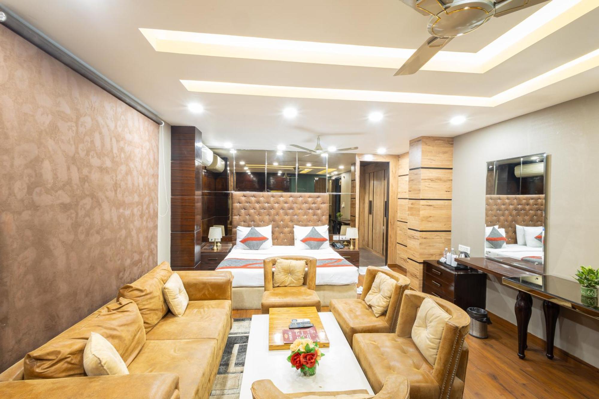 Hotel Gold Souk - Karol Bagh Delhi Kültér fotó
