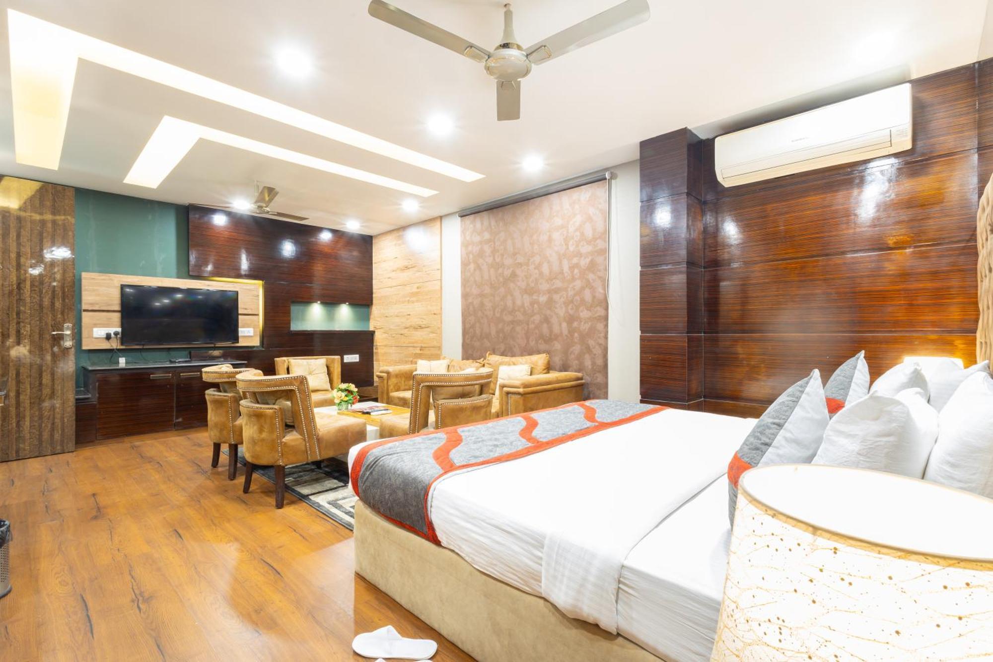 Hotel Gold Souk - Karol Bagh Delhi Kültér fotó