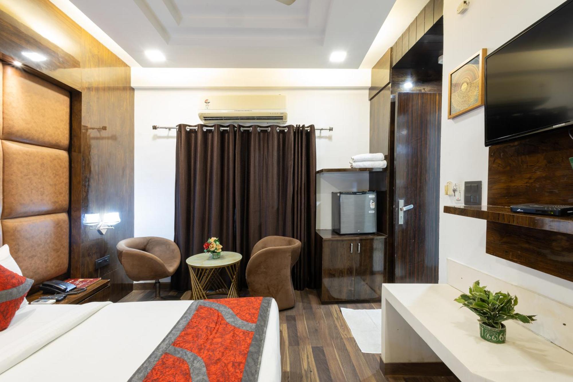 Hotel Gold Souk - Karol Bagh Delhi Kültér fotó