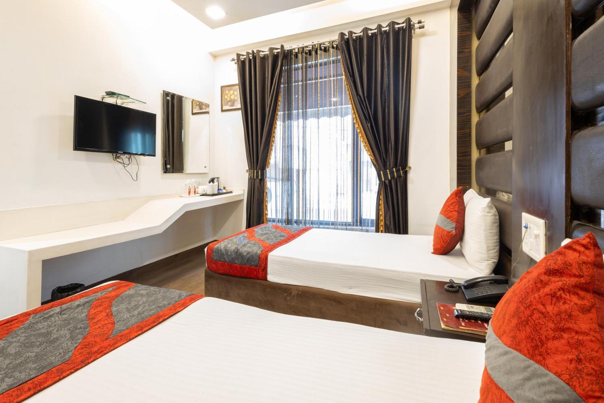 Hotel Gold Souk - Karol Bagh Delhi Kültér fotó