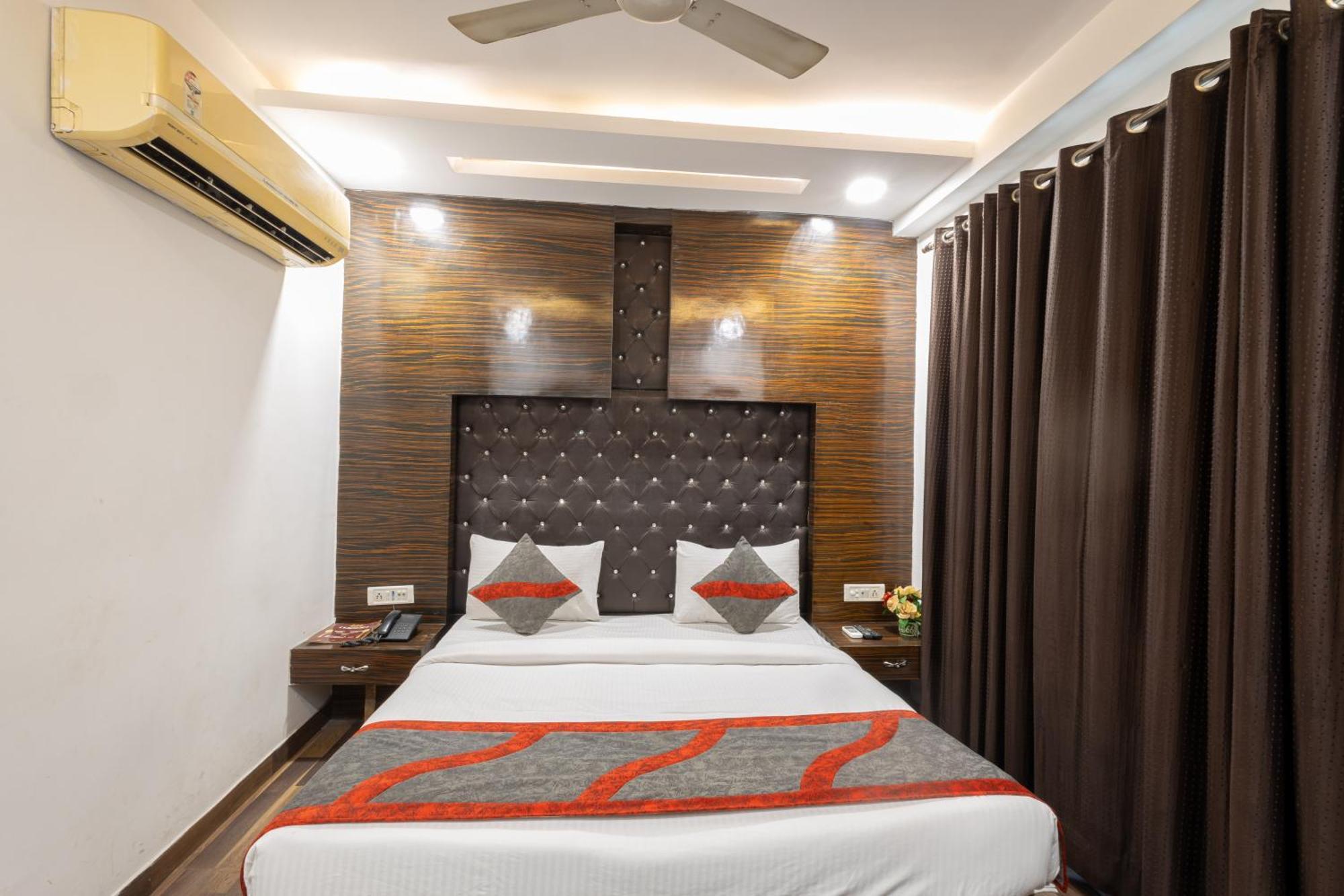 Hotel Gold Souk - Karol Bagh Delhi Kültér fotó